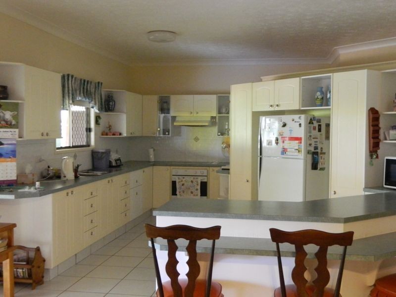 2 Glendene Road, Forest Hill QLD 4342