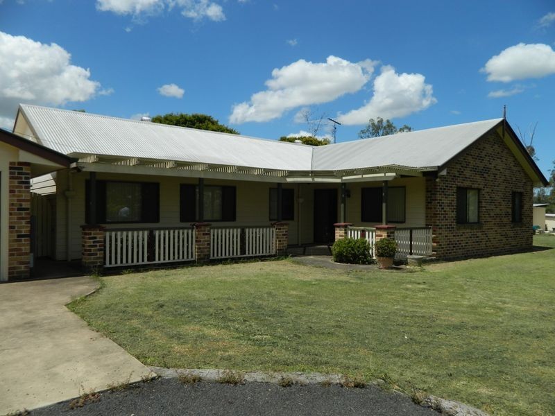 2 Glendene Road, Forest Hill QLD 4342