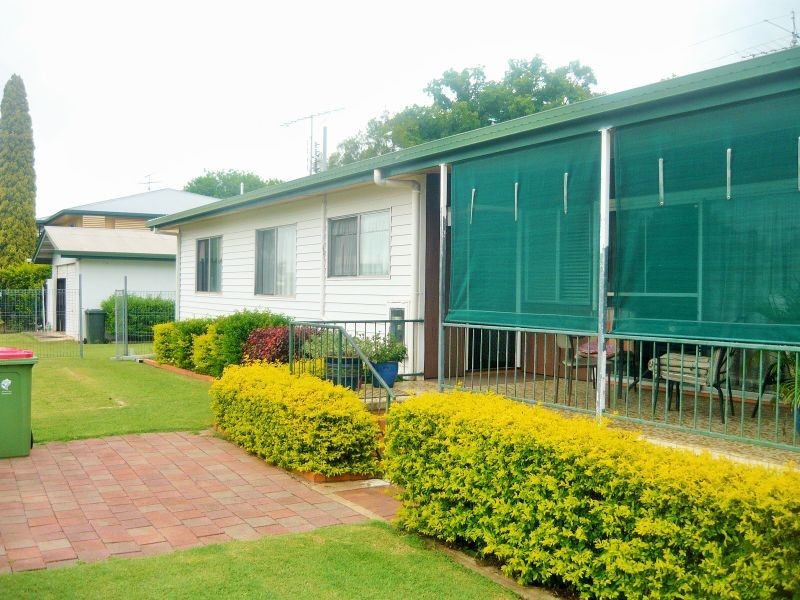 42 Allan Street, Gatton QLD 4343