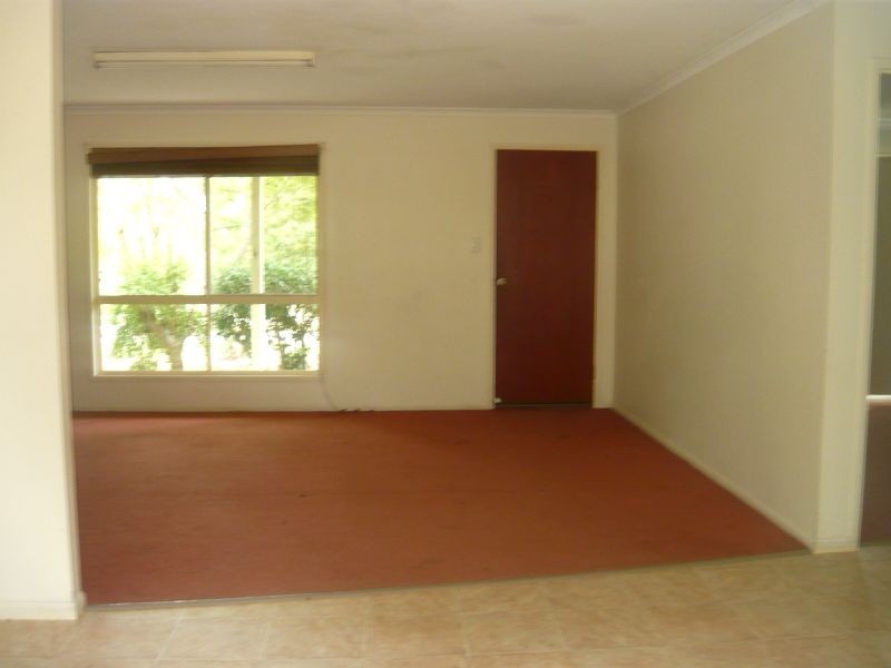 4 Plover Court, Laidley Heights QLD 4341