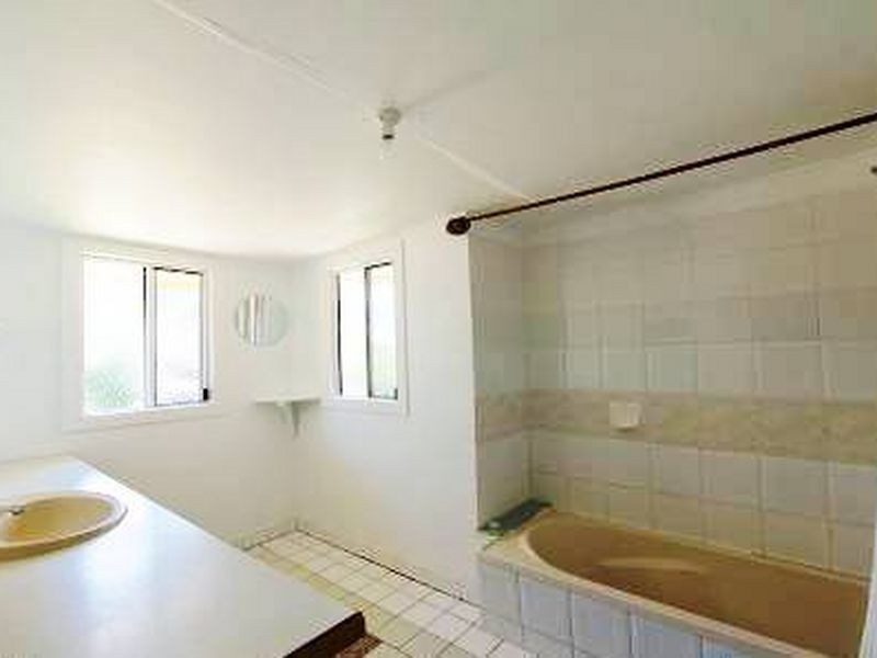 19 James Street, Lowood QLD 4311