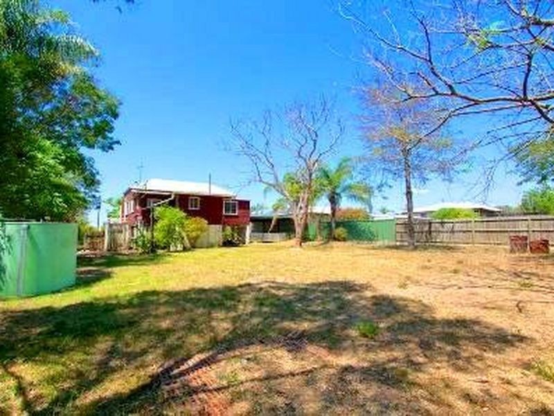 19 James Street, Lowood QLD 4311