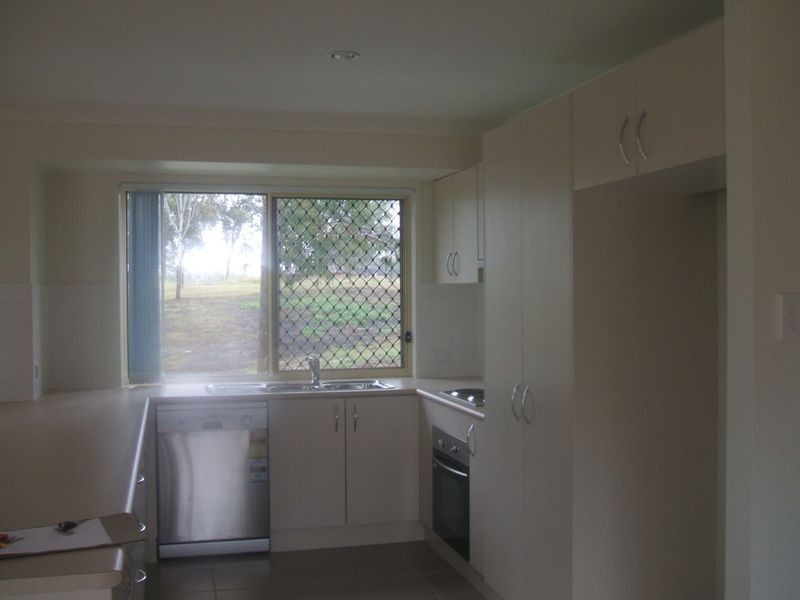 6 Boysen Court, Adare QLD 4343