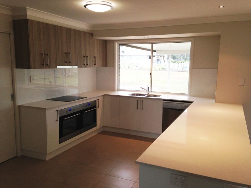 16 Legend Drive, Adare QLD 4343