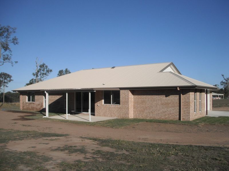 16 Legend Drive, Adare QLD 4343