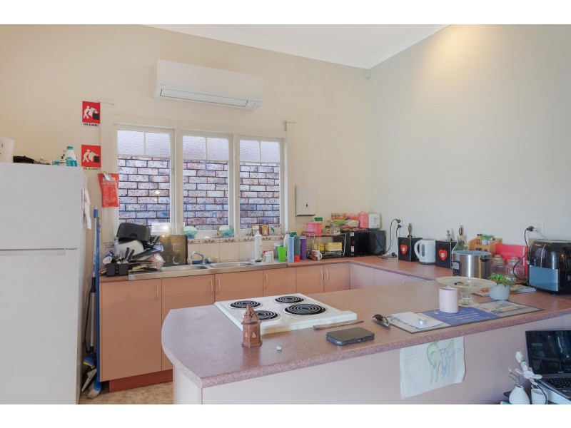 89 Carp Street, Bega NSW 2550