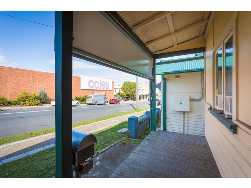 89 Carp Street, Bega NSW 2550
