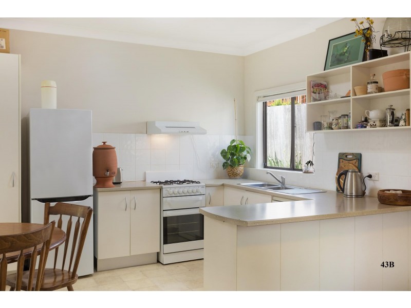 43A & 43B Carp Street, Bega NSW 2550