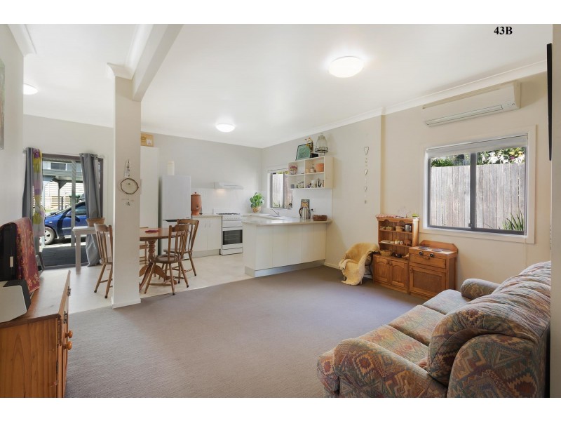 43A & 43B Carp Street, Bega NSW 2550