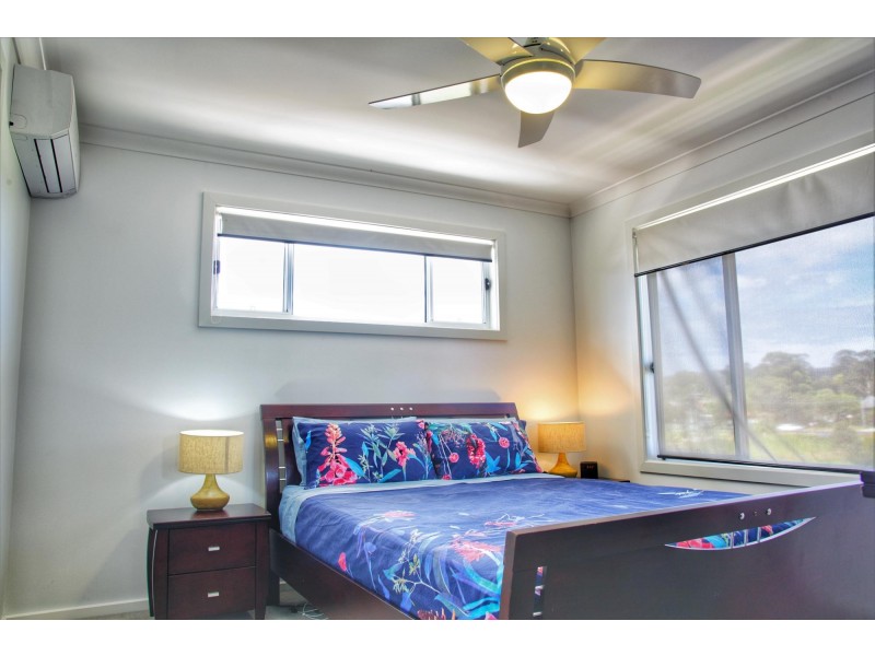 37 Lynjohn Drive, Bega NSW 2550