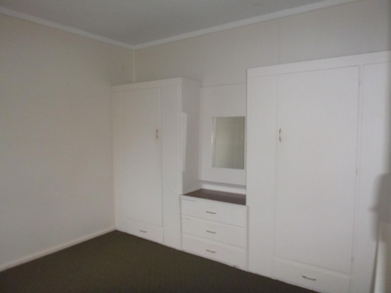 37 Auckland Street, Bega NSW 2550