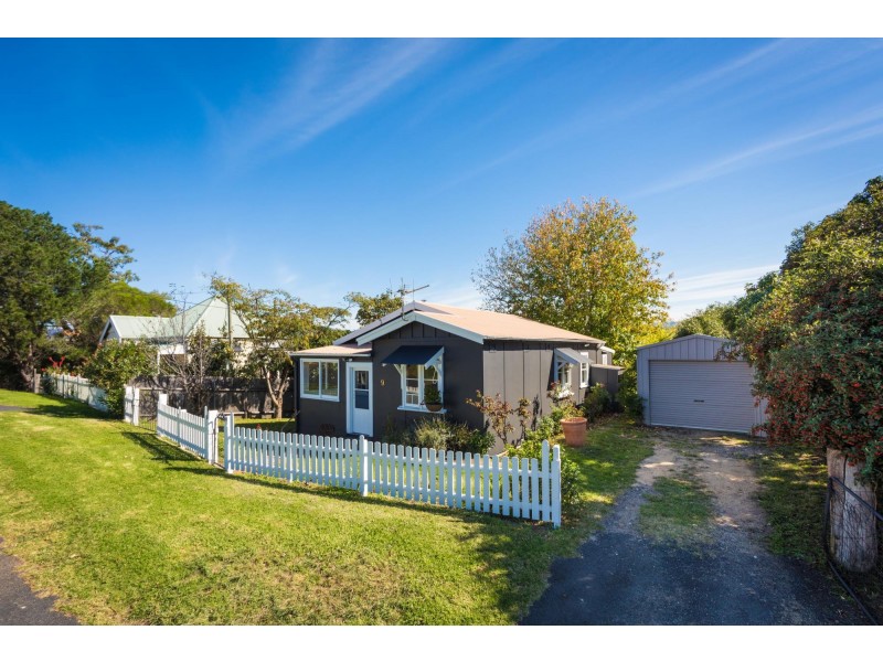 9 Bega Street, Candelo NSW 2550