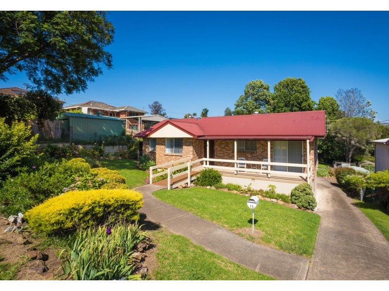 15 Meringo Street, Bega NSW 2550