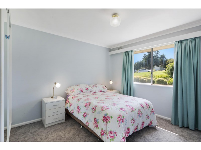 15 Meringo Street, Bega NSW 2550