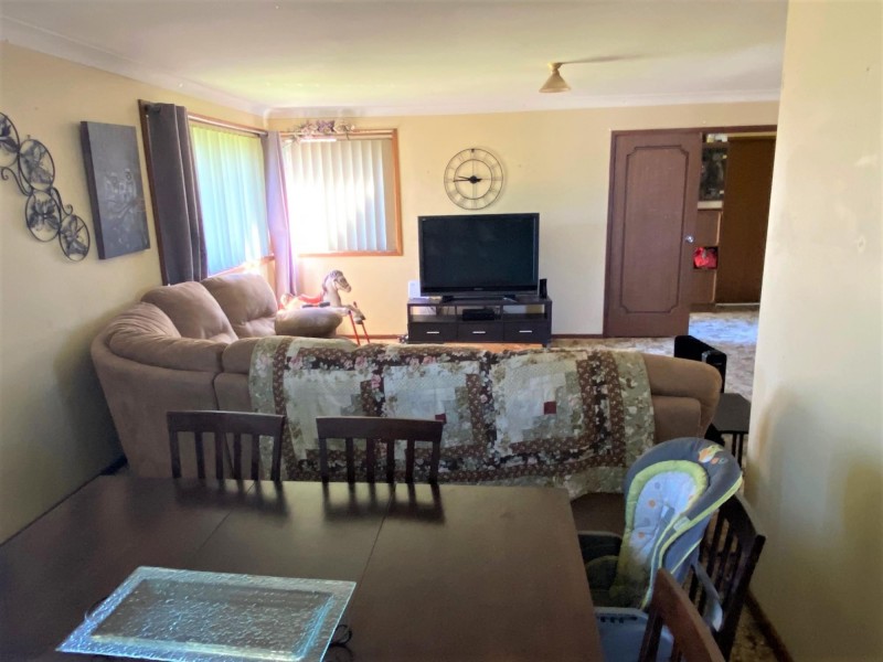 64 Valley Street, Bega NSW 2550