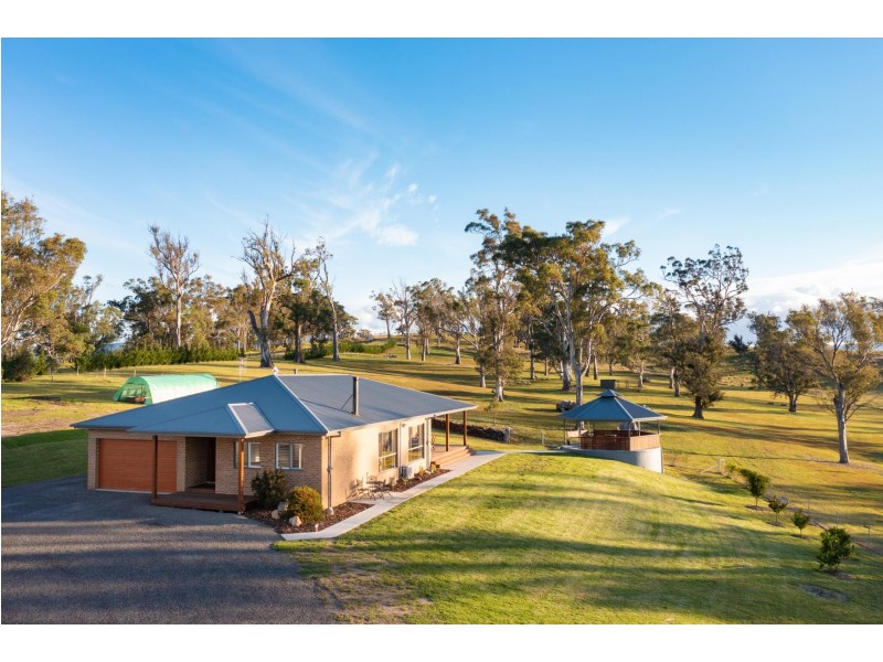 1 Newlyns Place, Bega NSW 2550