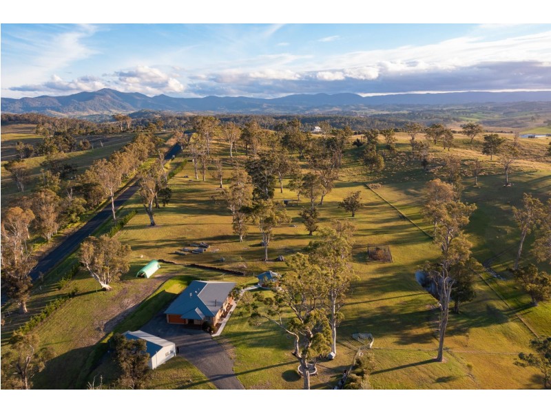 1 Newlyns Place, Bega NSW 2550
