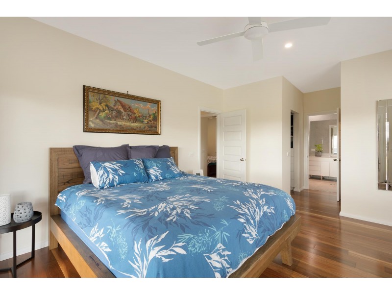 1 Newlyns Place, Bega NSW 2550