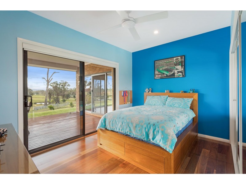 1 Newlyns Place, Bega NSW 2550