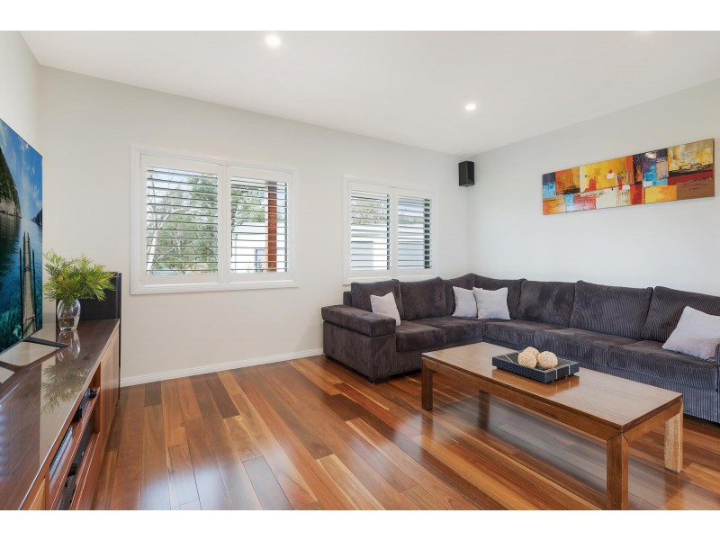 1 Newlyns Place, Bega NSW 2550