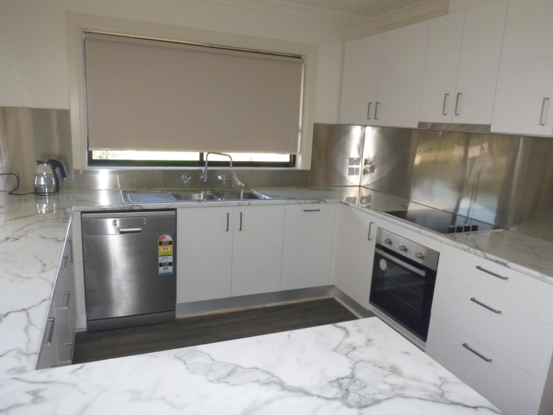 5B Thawa Close, Bega NSW 2550