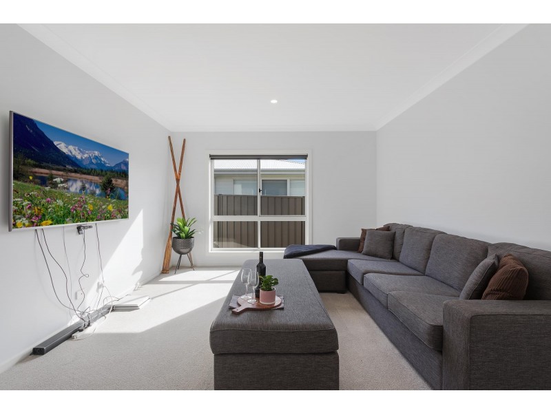 3 Wumbara Close, Bega NSW 2550