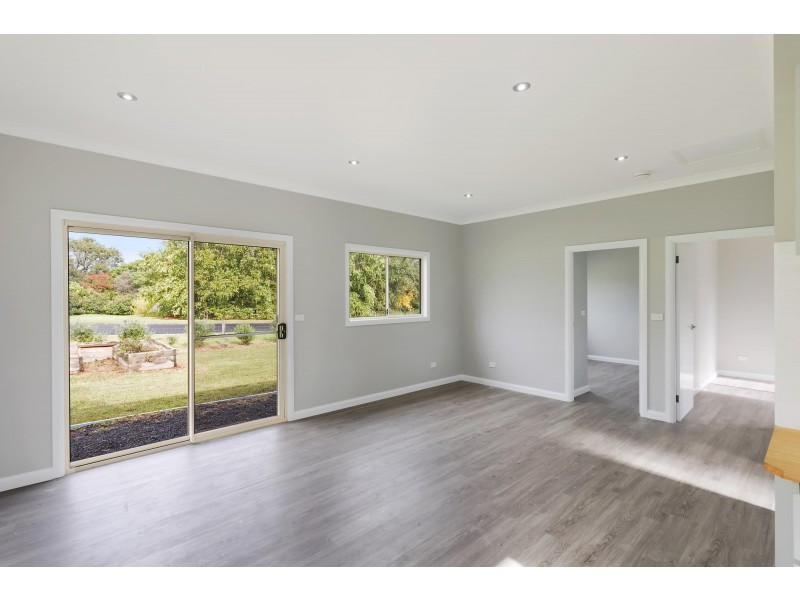 11 Tarlinton Street, Cobargo NSW 2550