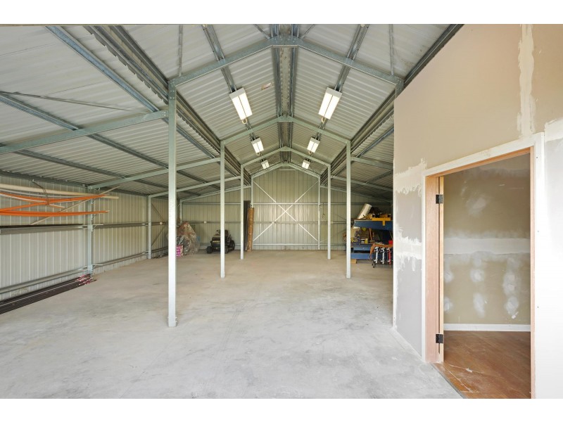 11 Tarlinton Street, Cobargo NSW 2550