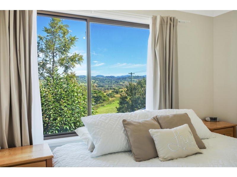 25 Mecklenberg Street, Bega NSW 2550