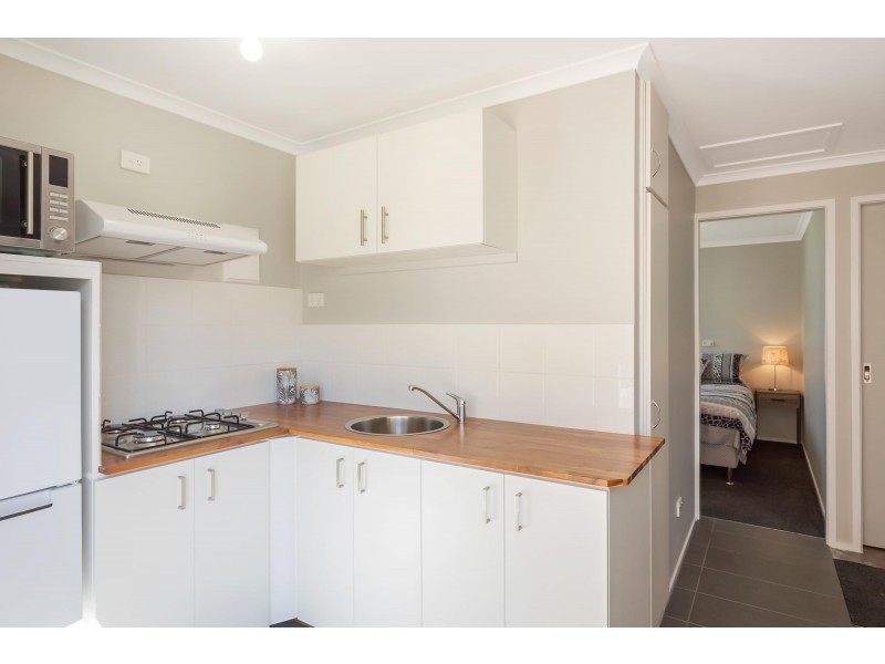 25 Mecklenberg Street, Bega NSW 2550