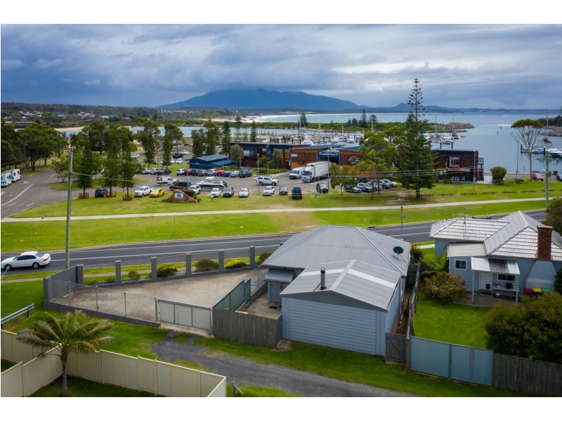 72 Lamont Street, Bermagui NSW 2546