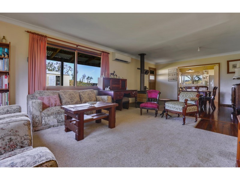 71 Daisy Hill Road, Bega NSW 2550