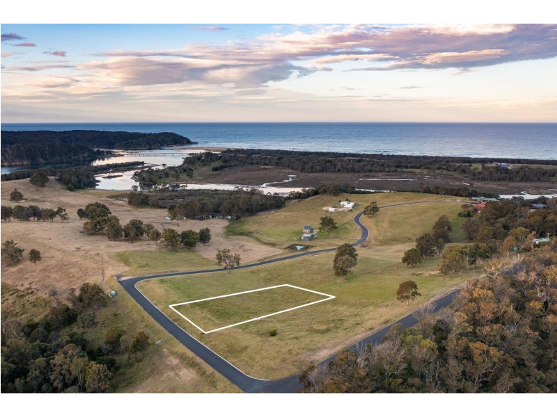 4 Riverine Drive, Tathra NSW 2550