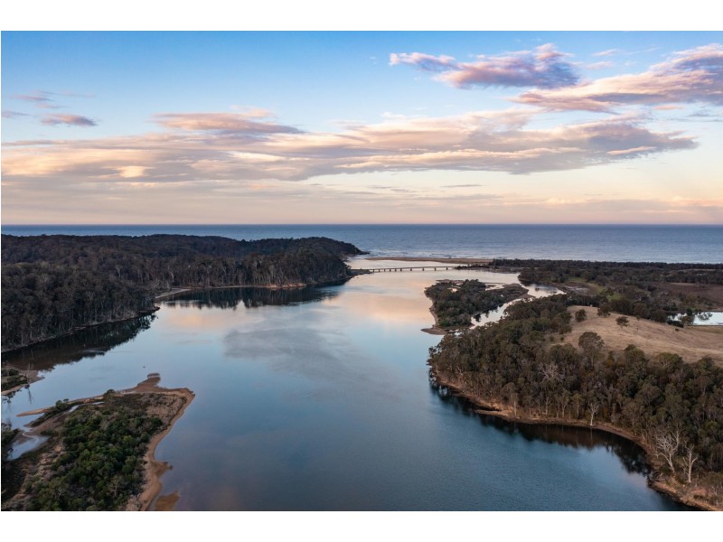 4 Riverine Drive, Tathra NSW 2550
