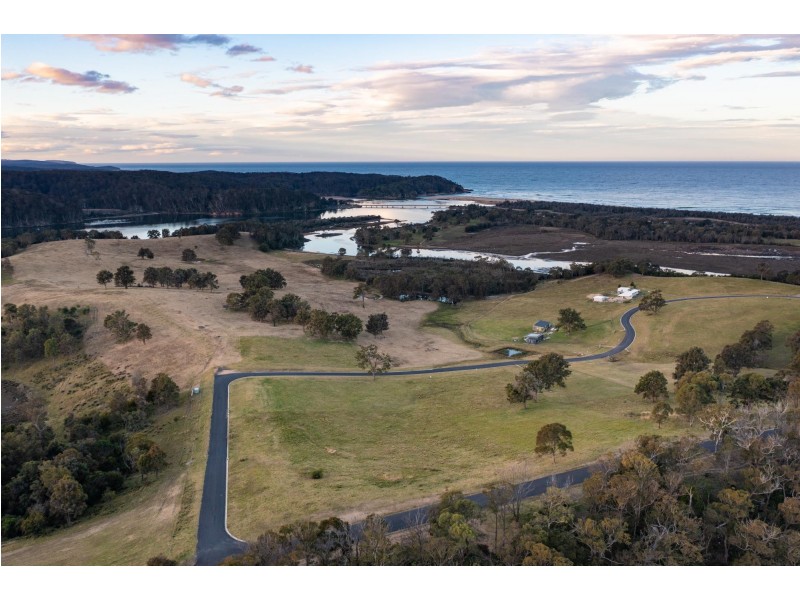 4 Riverine Drive, Tathra NSW 2550