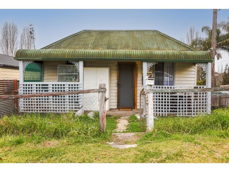 54 Valley Street, Bega NSW 2550