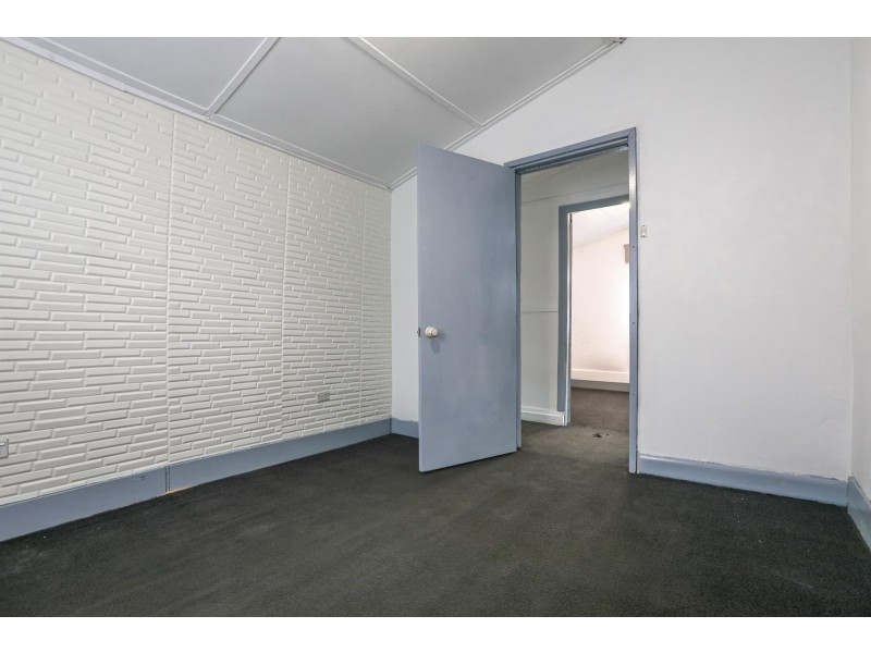 54 Valley Street, Bega NSW 2550