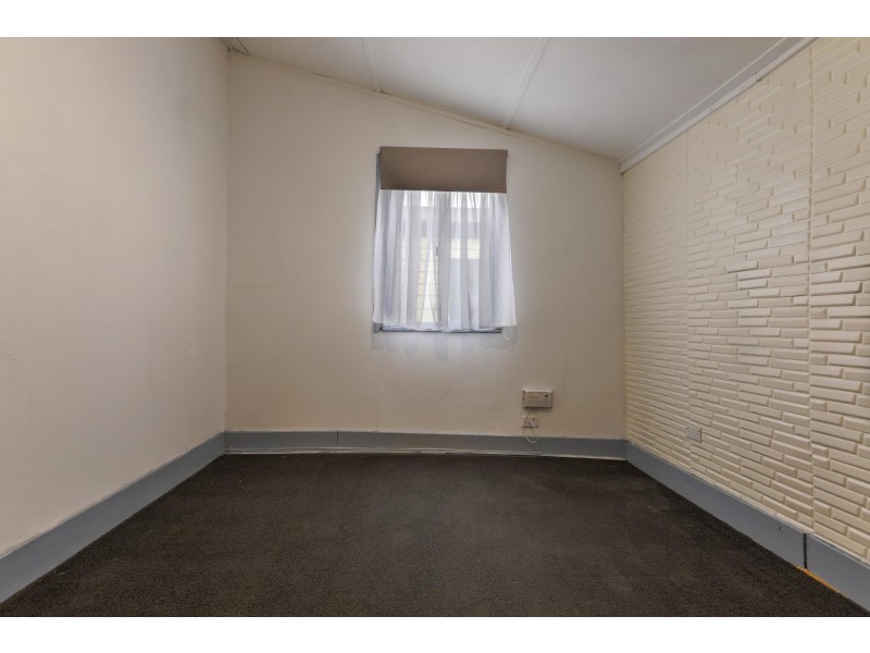 54 Valley Street, Bega NSW 2550