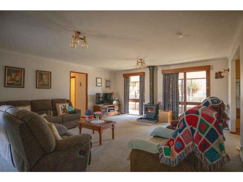 27 Albert Street, Cooma NSW 2630