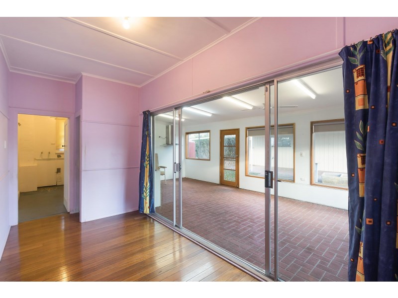 44 Hill Street, Bega NSW 2550