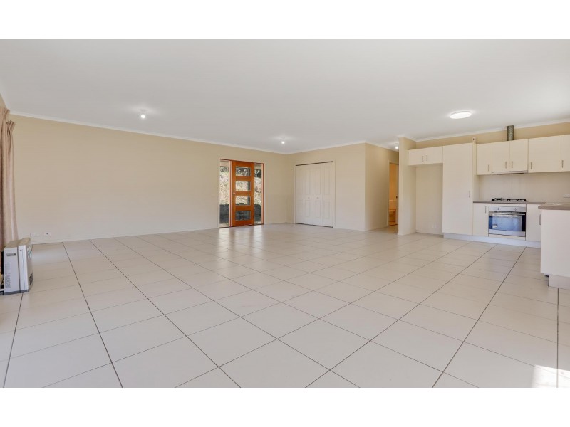 90 McGregors Road, Bega NSW 2550