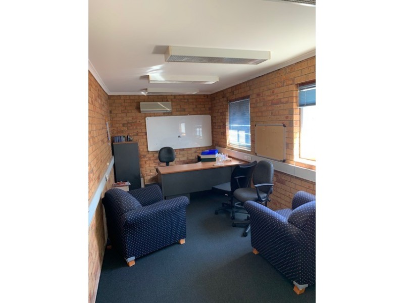 2 & 3/184-188 Carp Street, Bega NSW 2550