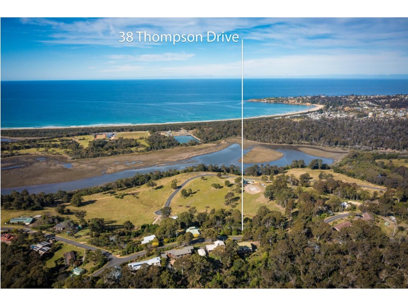 38 Thompsons Drive, Tathra NSW 2550