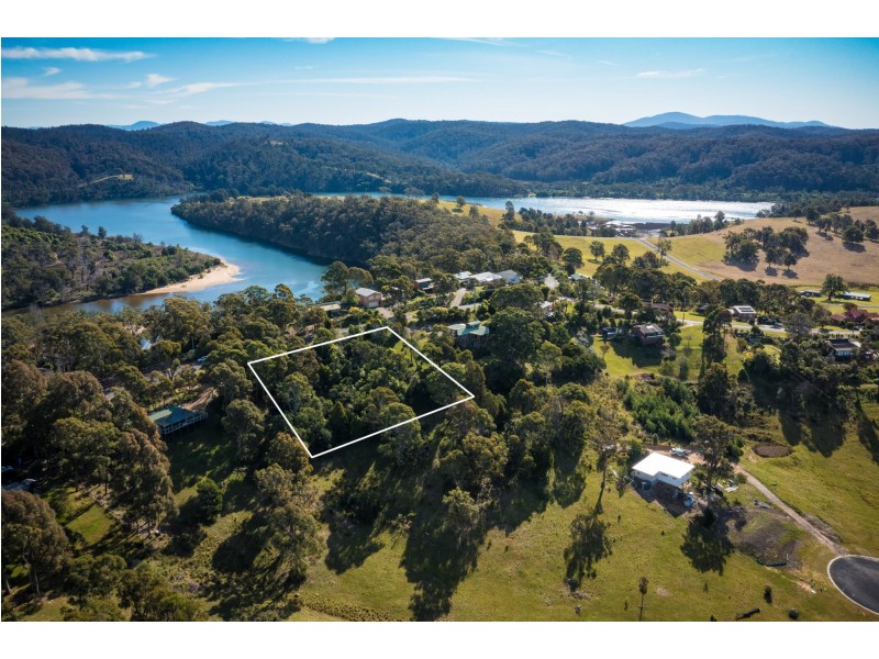 38 Thompsons Drive, Tathra NSW 2550