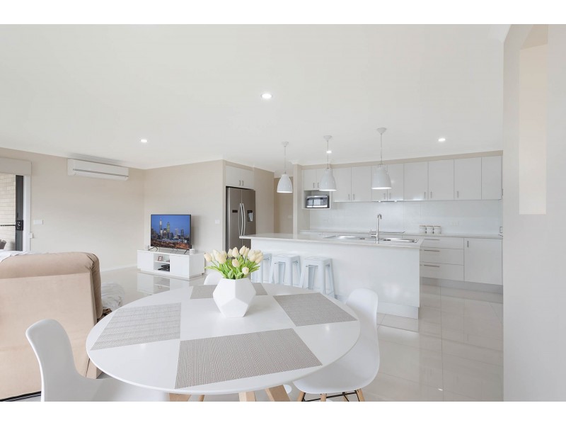 11 Millbank Way, Bega NSW 2550