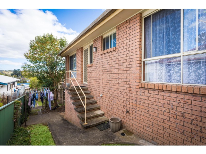 1/3-5 Eden Street, Bega NSW 2550