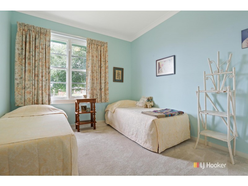 11 Watson Street, Bega NSW 2550