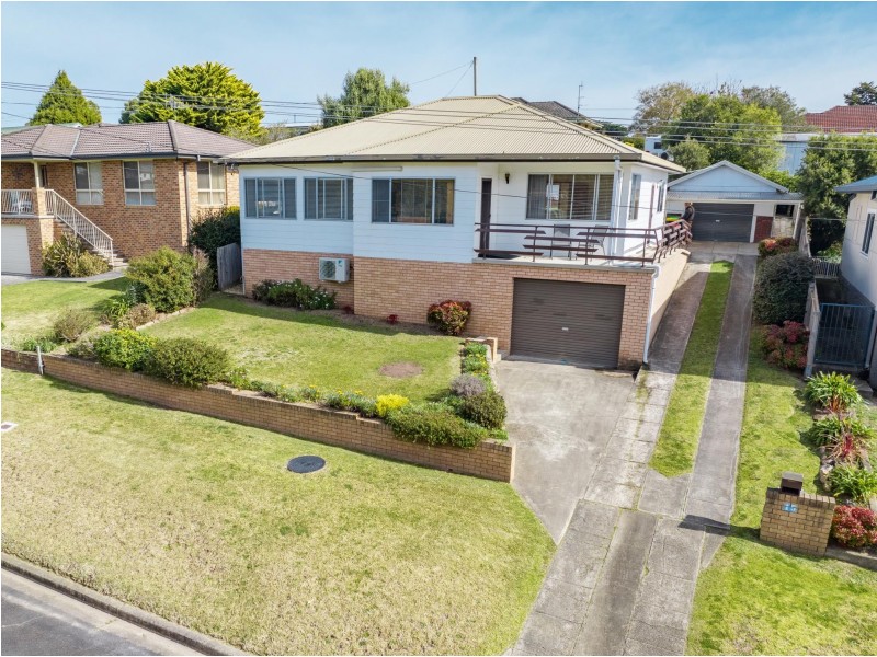 15 Dowling Street, Bega NSW 2550