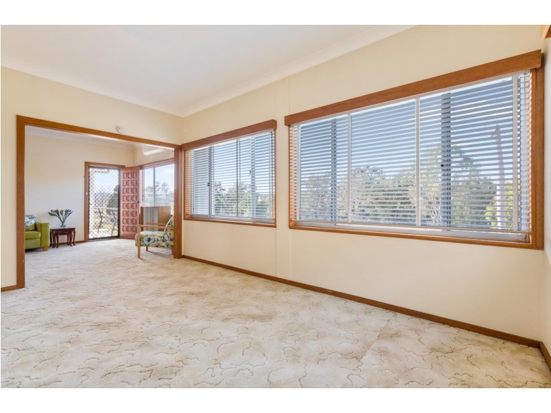 15 Dowling Street, Bega NSW 2550