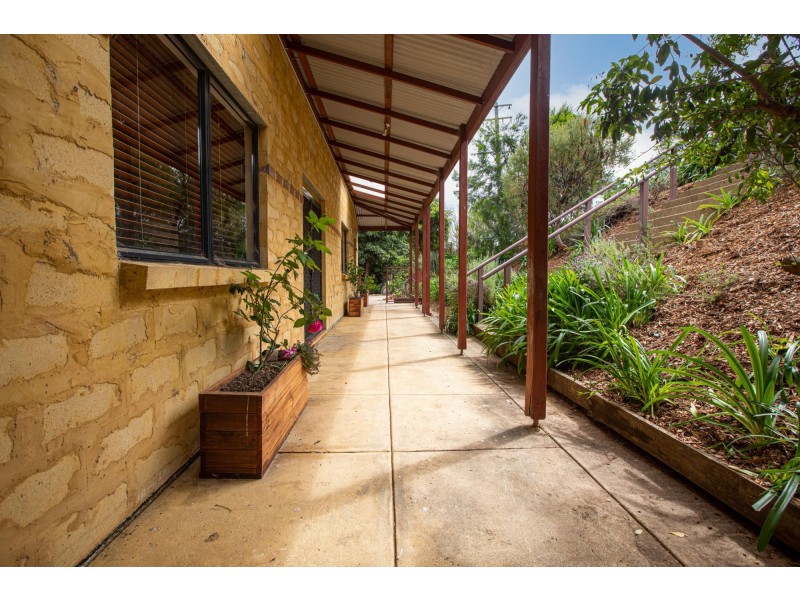 6 Bellbird Court, Wolumla NSW 2550